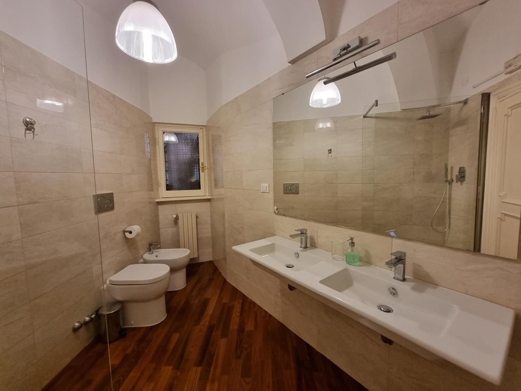 Luxury 2 Bedroom Apartment In The Heart Of Roma Экстерьер фото